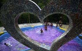 Bamboo Park & Resort Malino